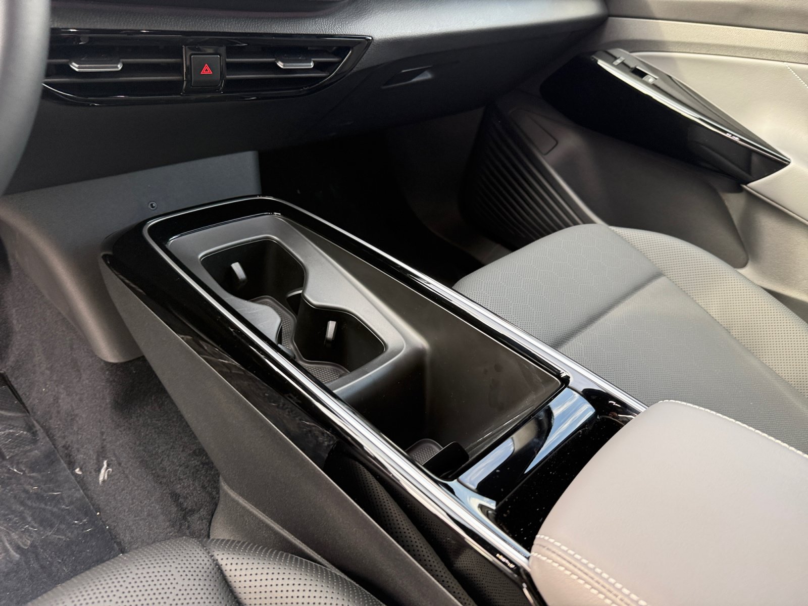 New 2026 Volkswagen ID.4 Pro S RWD image 13