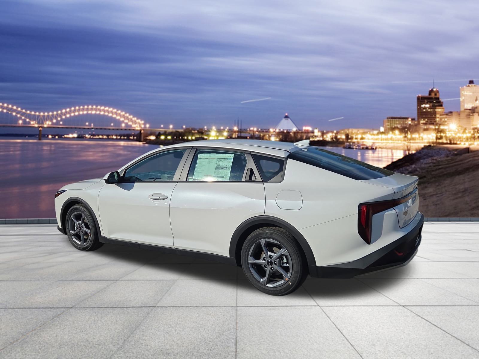 New 2025 Kia K4 LXS image 3