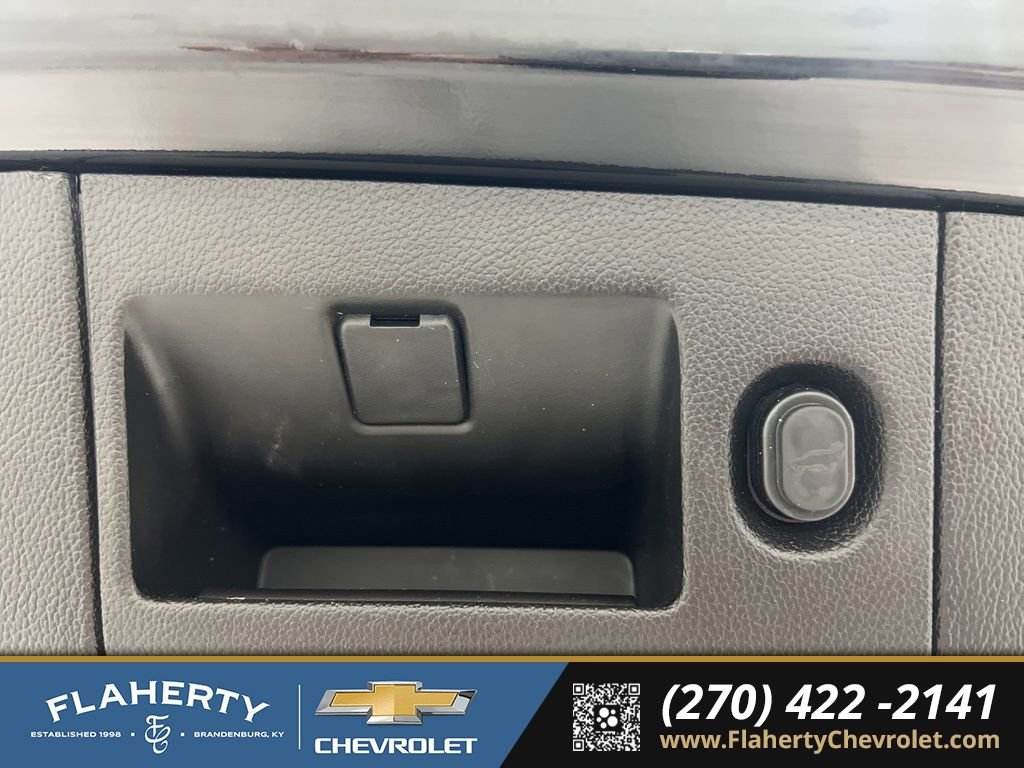 Used 2017 GMC Yukon SLE w/ SLE Value Package image 20
