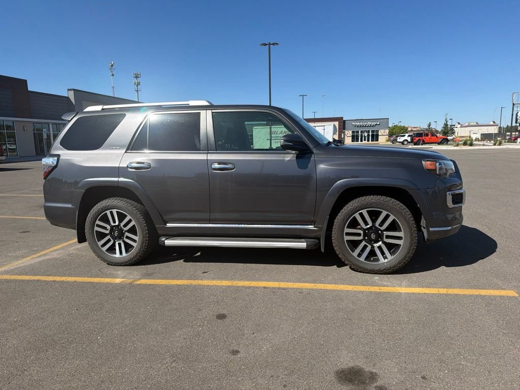 Used 2017 Toyota 4Runner Limited AWD/4WD video 3