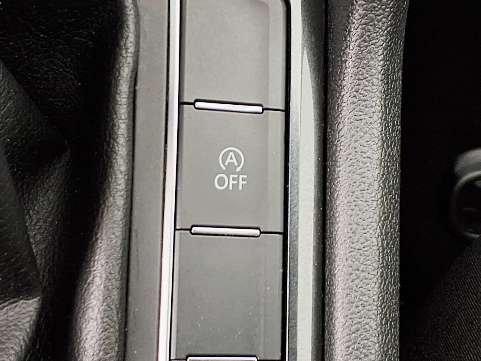 Used 2019 Volkswagen Tiguan S w/ Driver Assistance Package FWD image 21