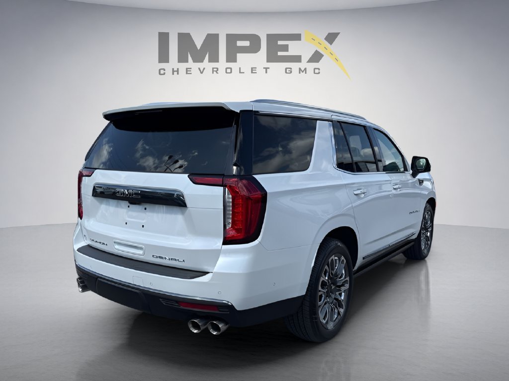 Used 2023 GMC Yukon Denali Ultimate AWD/4WD image 5