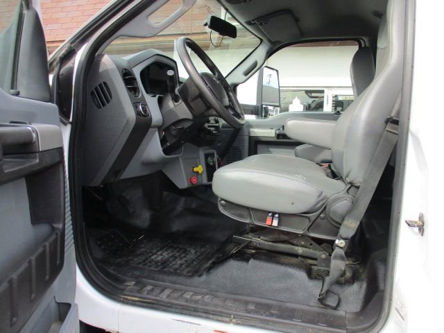 Used 2021 Ford F750 2WD Regular Cab Super Duty image 10