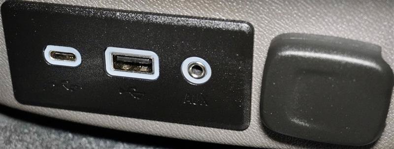 Used 2023 Chevrolet Malibu LT FWD image 21
