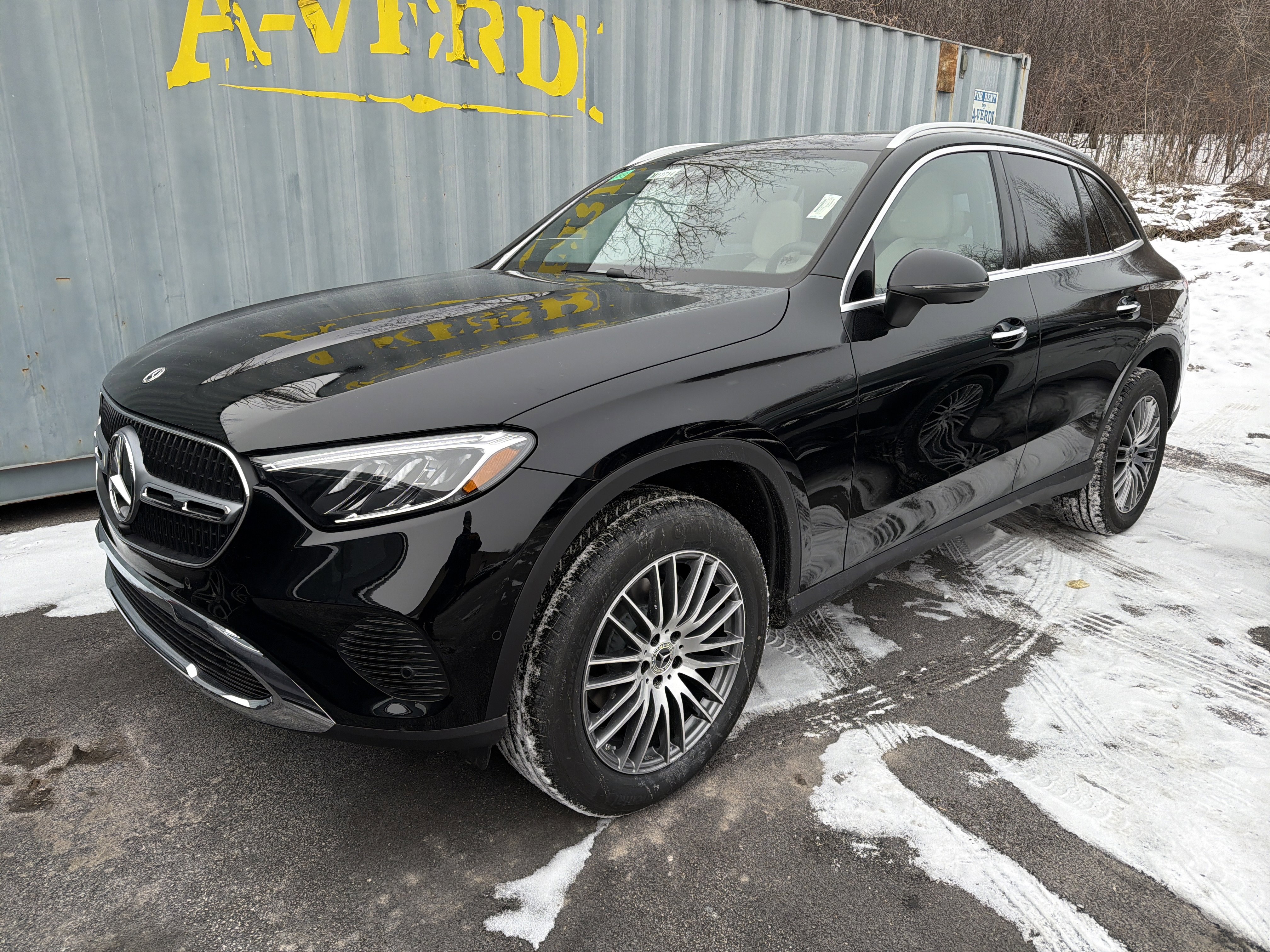 New 2026 Mercedes-Benz GLC 300 4MATIC image 3