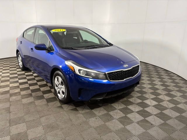 Used 2017 Kia Forte LX w/ LX Popular Package image 6