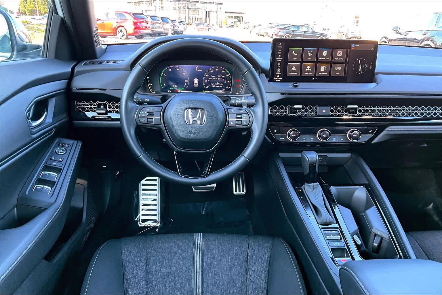 Used 2025 Honda Accord Sport image 6