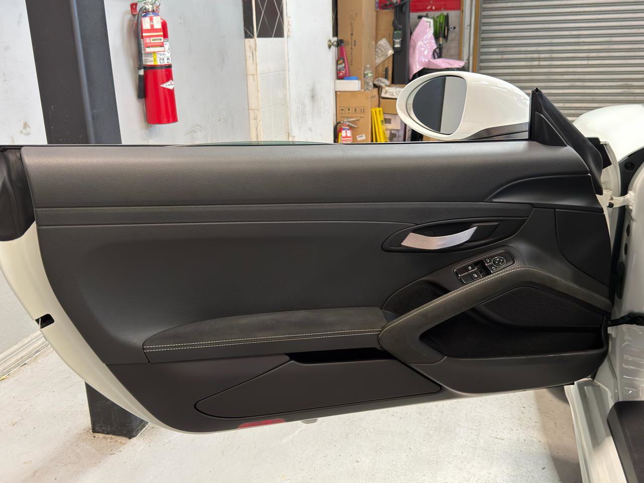 Used 2021 Porsche 718 Cayman GT4 image 15