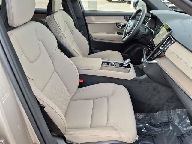 Used 2026 Volvo XC90 T8 Plus w/ Protection Package Premier AWD/4WD image 27