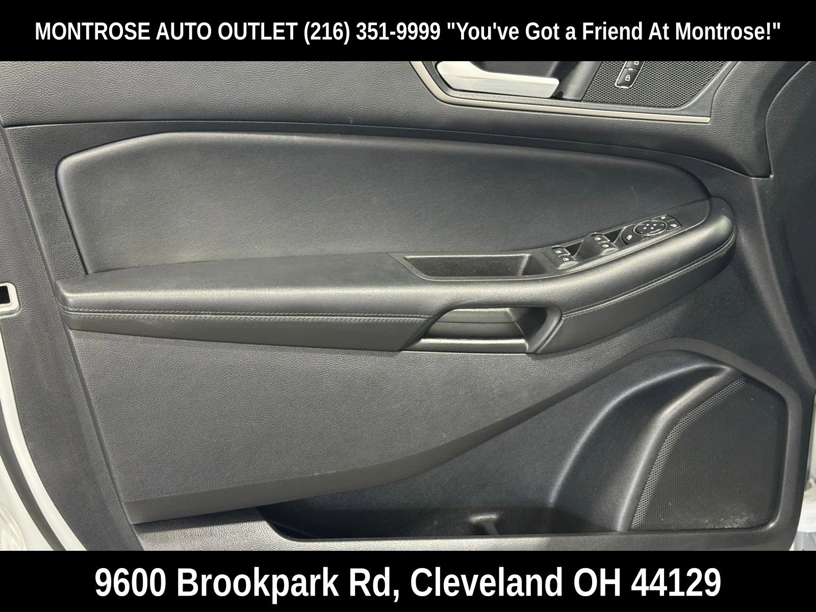 Used 2022 Ford Edge SEL image 11