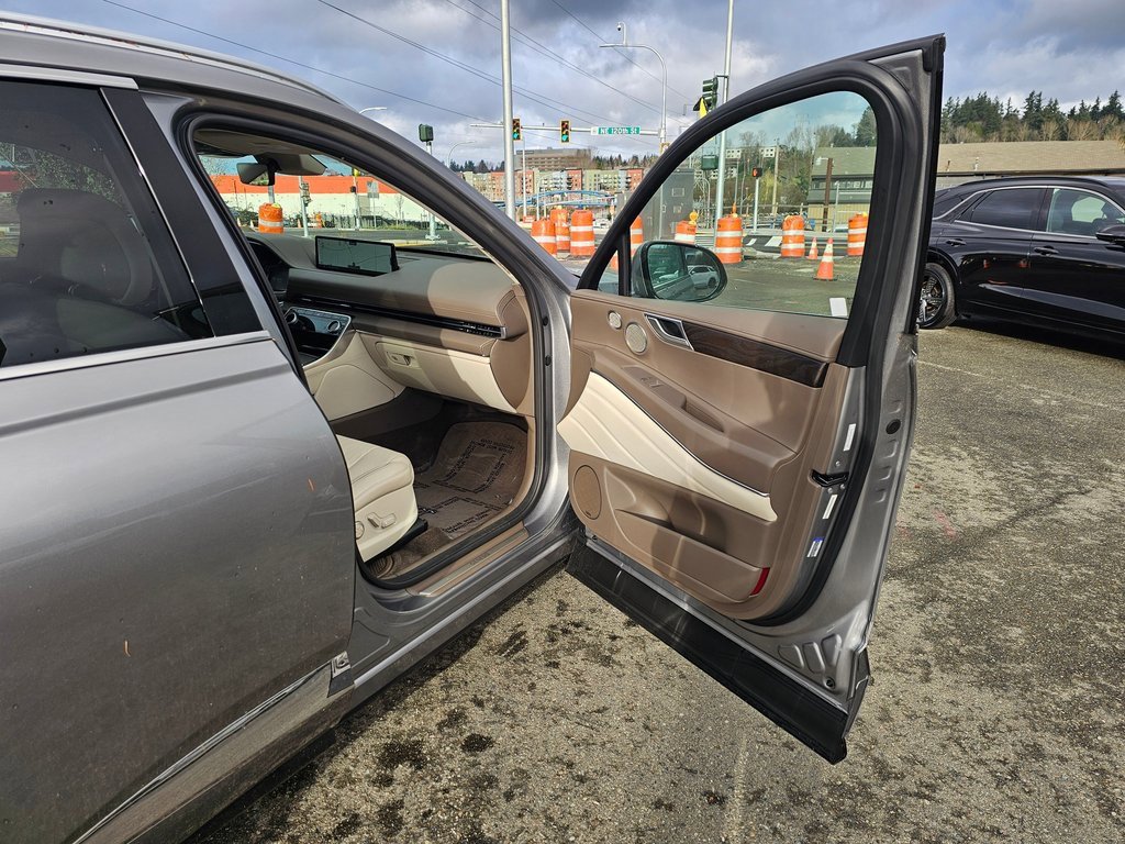 Used 2023 Genesis GV80 3.5T Advanced + w/ Advanced Package image 28