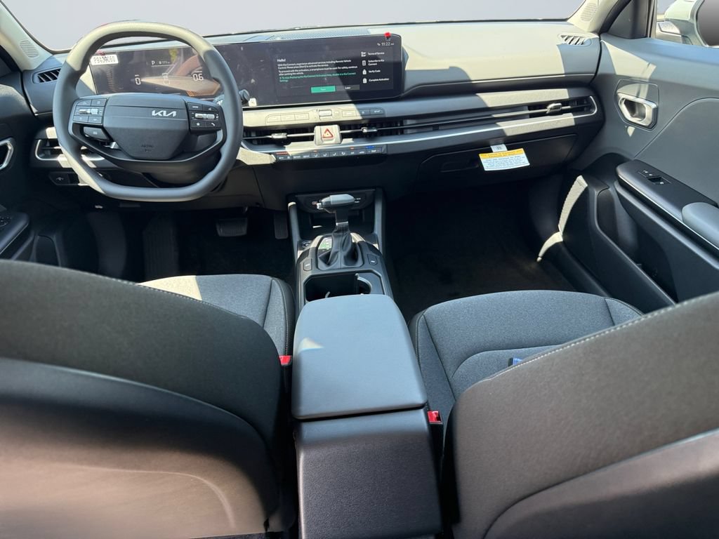 New 2026 Kia K4 FWD image 10