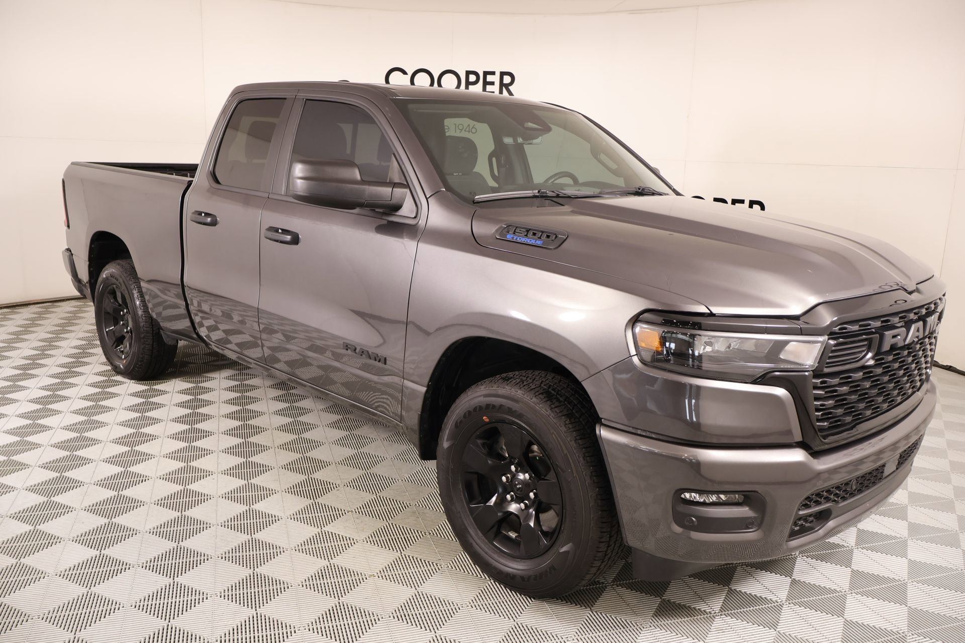 Used 2025 RAM 1500 Tradesman w/ Night Edition RWD image 1