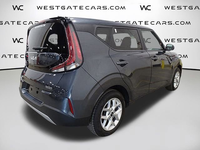 Used 2023 Kia Soul LX w/ Option Group 015 image 41