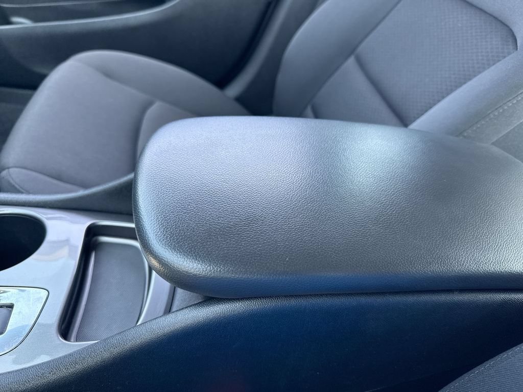 Used 2023 Chevrolet Malibu LS w/ LPO, Floor Liner Package FWD image 21