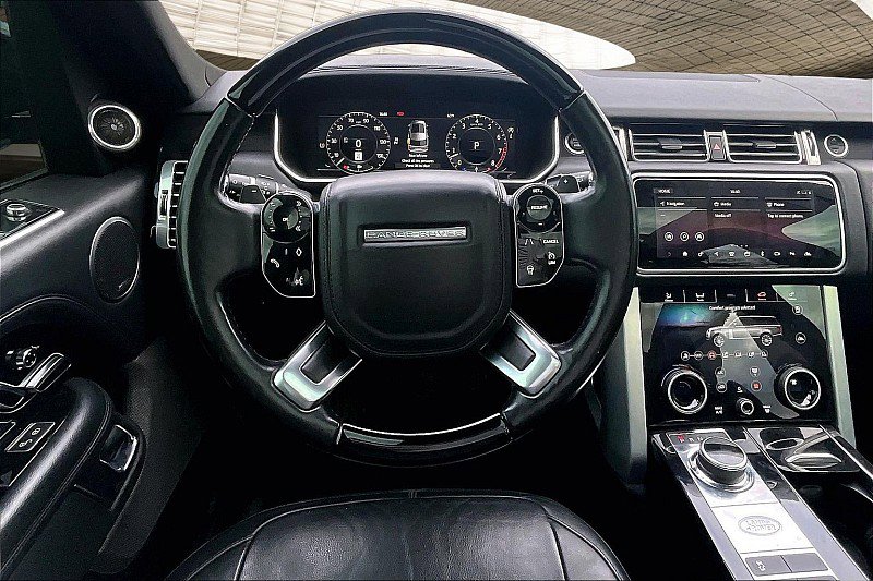 Used 2018 Land Rover Range Rover image 5