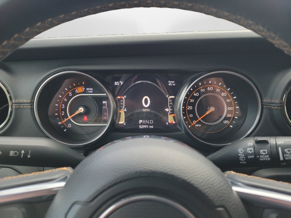 Used 2021 Jeep Wrangler Unlimited Sahara AWD/4WD image 14