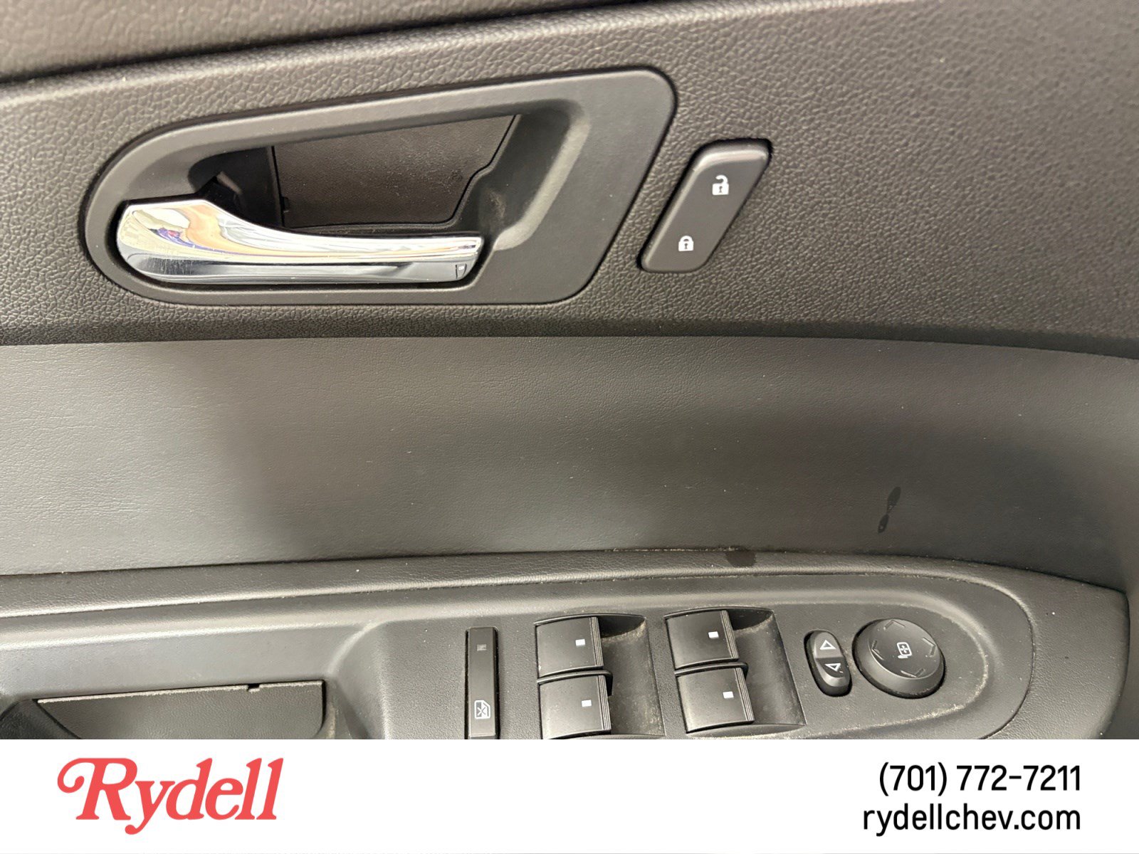 Used 2012 GMC Acadia SLT FWD image 11