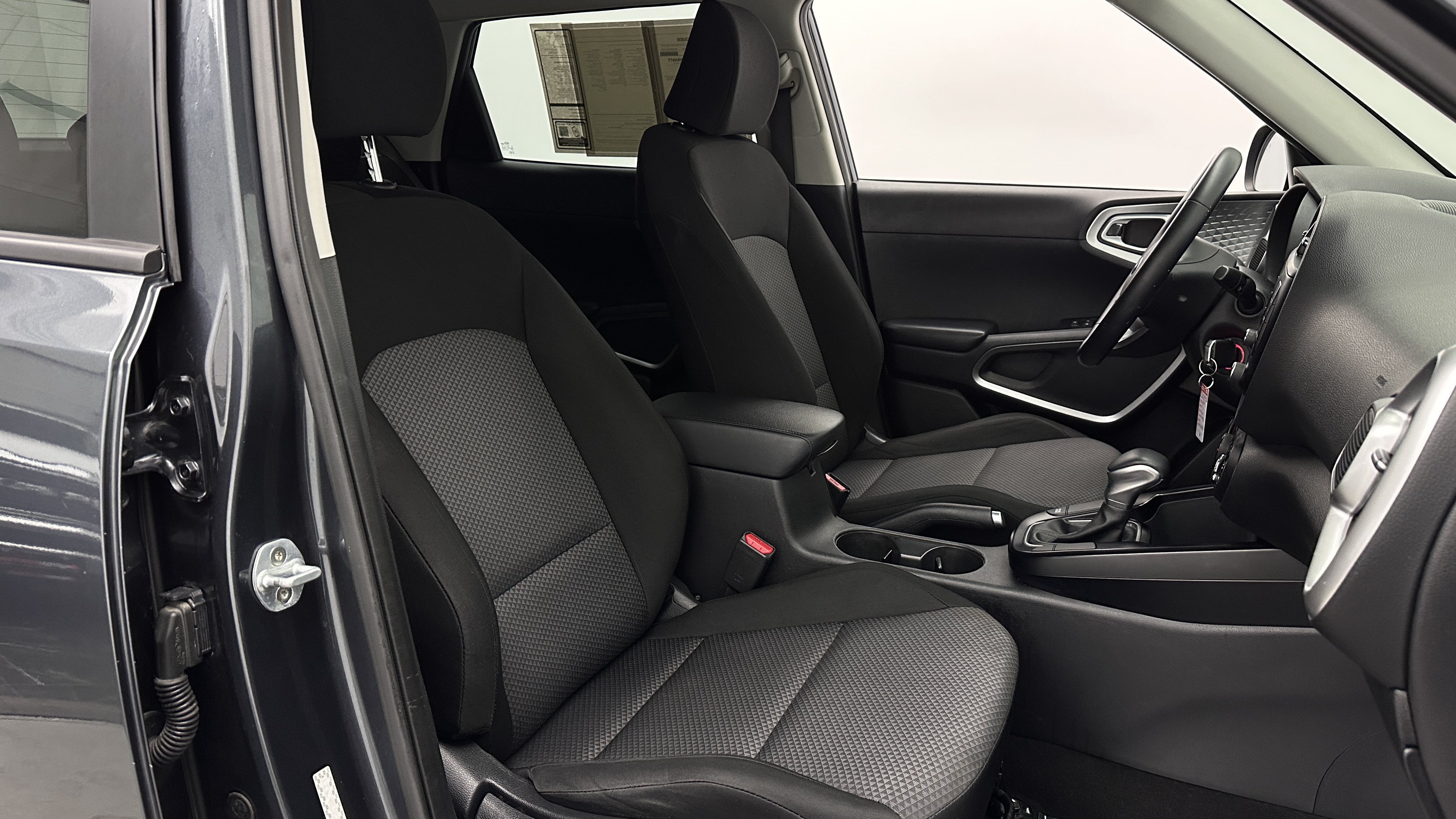 Used 2020 Kia Soul X-Line FWD image 33