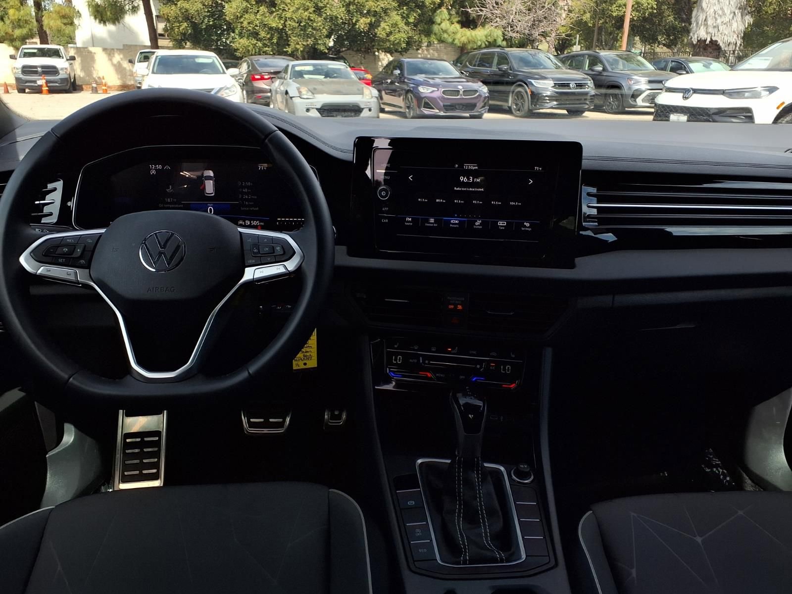 Certified 2025 Volkswagen Jetta Sport image 21