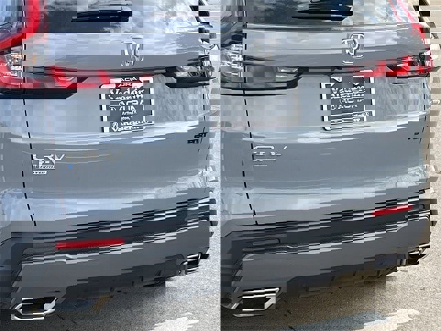 Used 2023 Honda CR-V Sport image 6