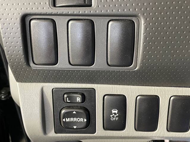 Used 2012 Toyota Tacoma PreRunner w/ SR5 Pkg RWD image 15