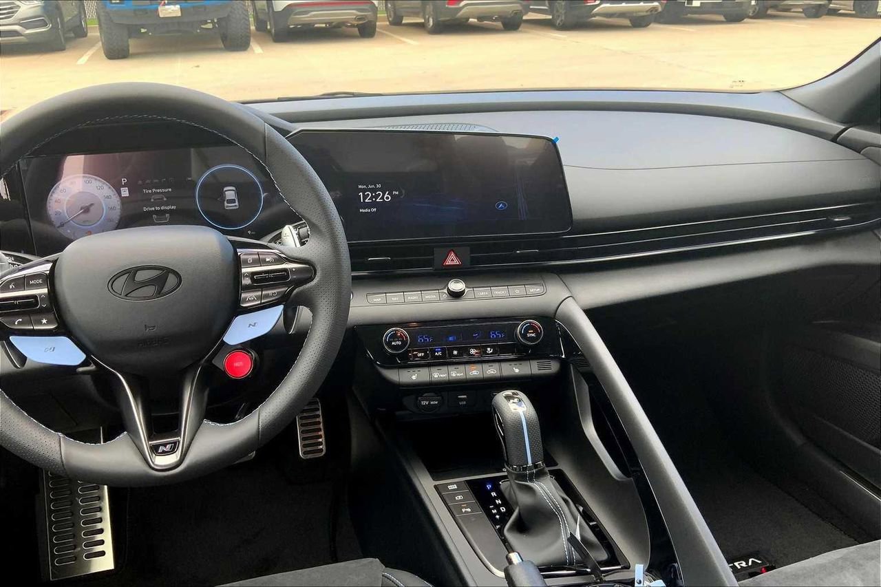 New 2025 Hyundai Elantra N image 6