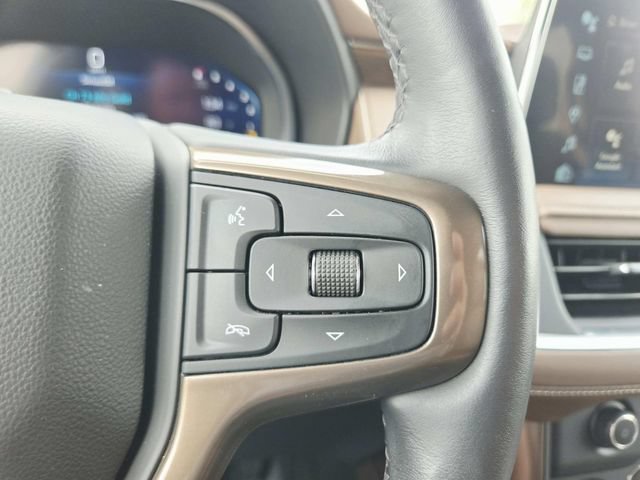 Used 2024 Chevrolet Suburban High Country w/ Advanced Technology Package AWD/4WD image 23