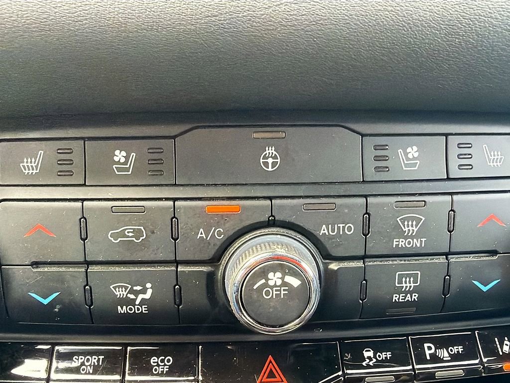 Used 2024 Dodge Durango R/T AWD/4WD image 23