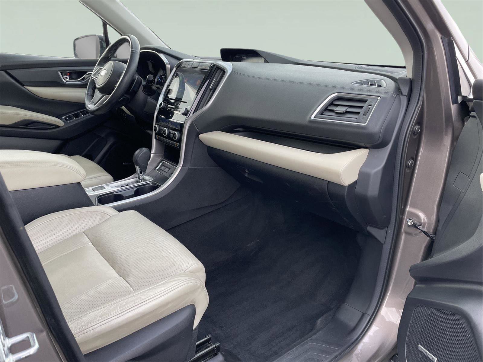 Used 2022 Subaru Ascent Limited w/ Technology Package image 22