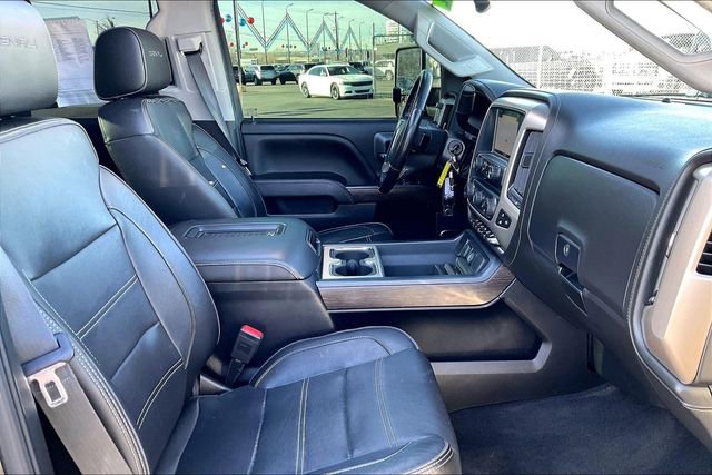 Used 2018 GMC Sierra 2500 Denali w/ Duramax Plus Package image 7