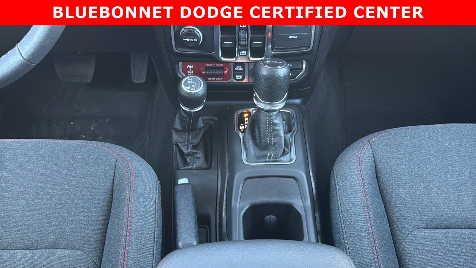 Used 2025 Jeep Gladiator Rubicon image 18