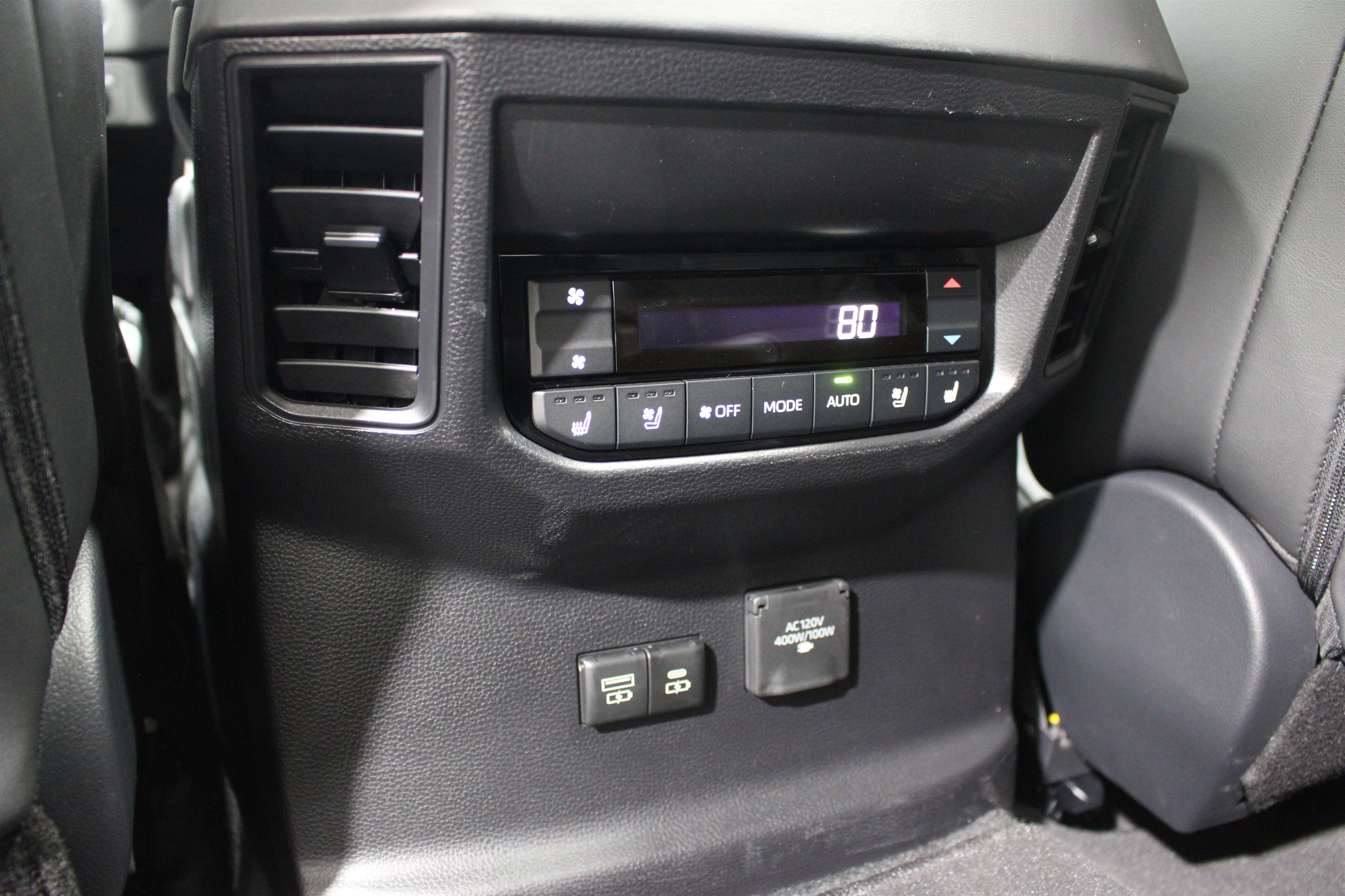 Used 2026 Toyota Sequoia Platinum image 23