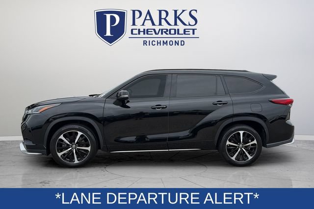 Used 2022 Toyota Highlander XSE AWD/4WD image 5