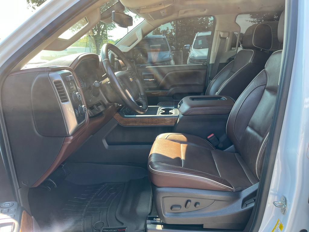 Used 2017 Chevrolet Silverado 1500 High Country AWD/4WD image 11