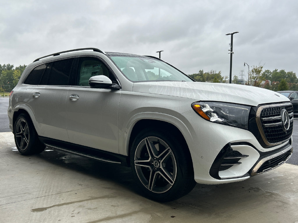 New 2027 Mercedes-Benz GLS 450 4MATIC image 2