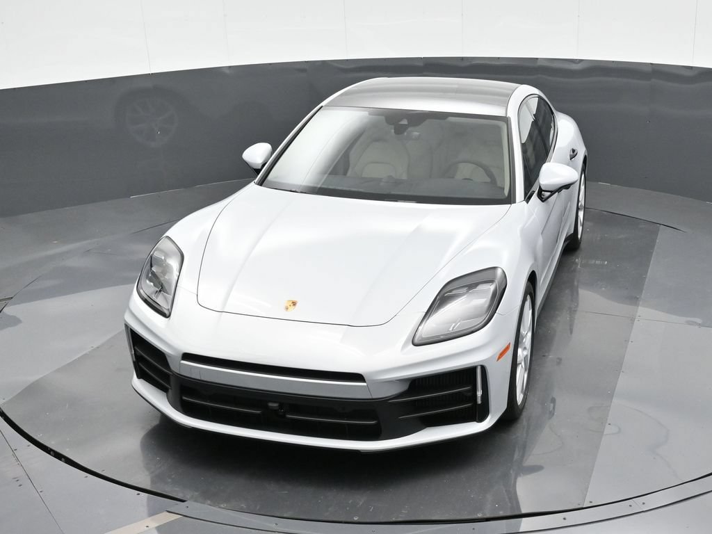 Certified 2025 Porsche Panamera RWD image 33
