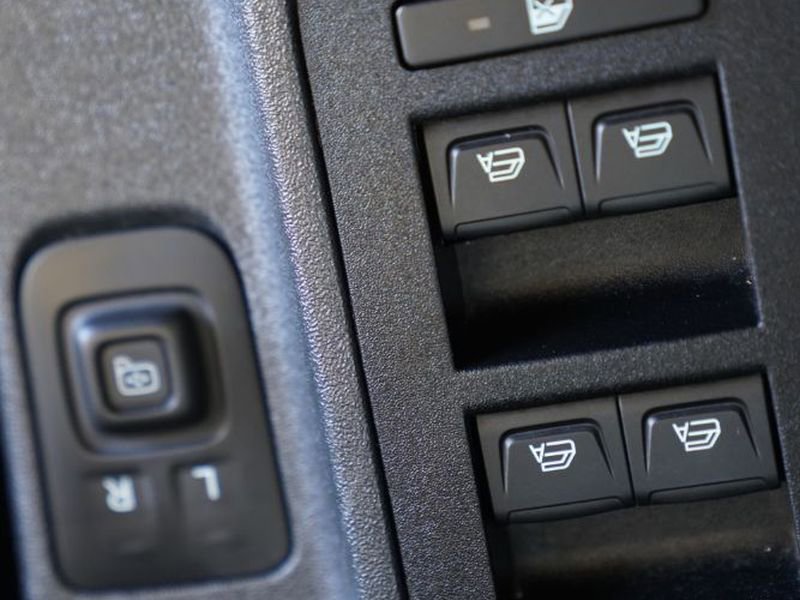Used 2023 Ford Bronco Wildtrak AWD/4WD image 24