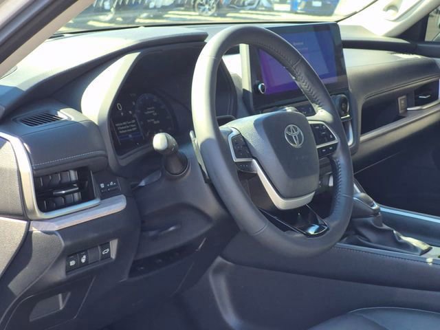 Used 2024 Toyota Grand Highlander Platinum image 12