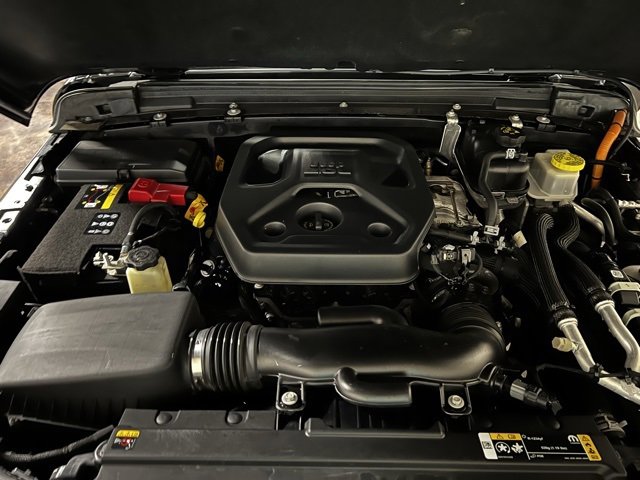 Used 2023 Jeep Wrangler Unlimited w/ Cold Weather Group image 39