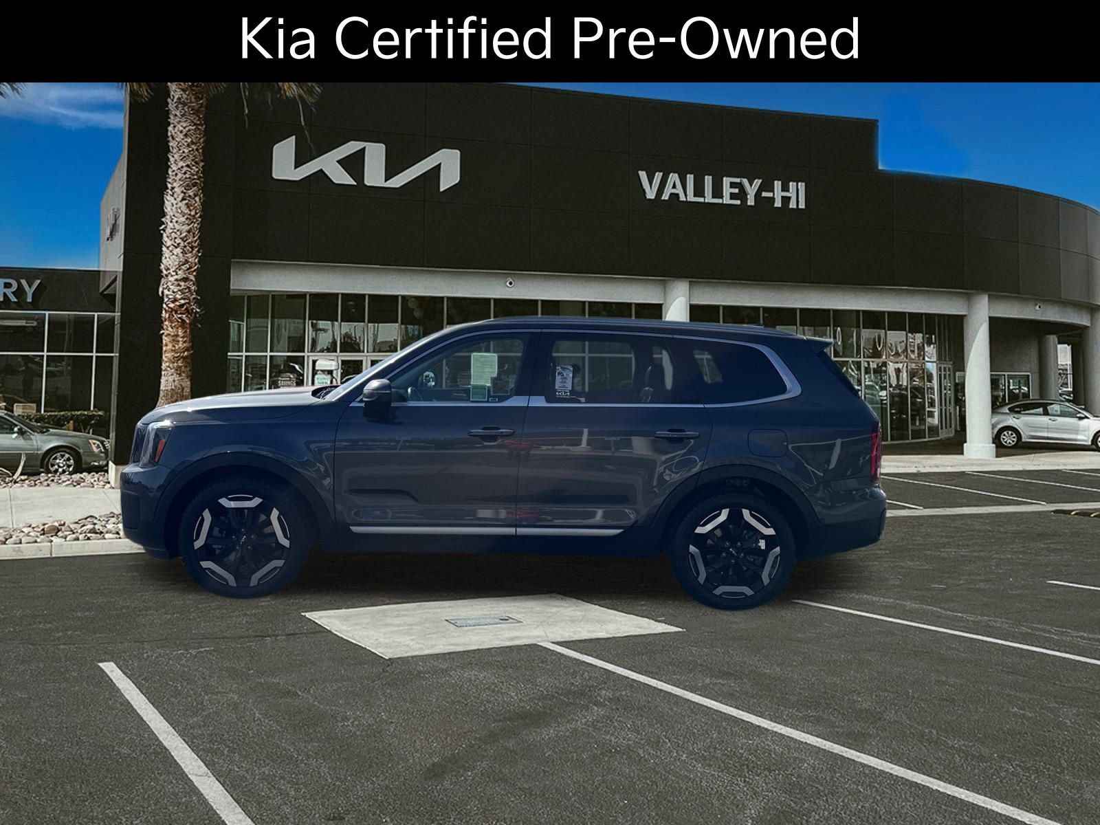 Certified 2023 Kia Telluride S image 11