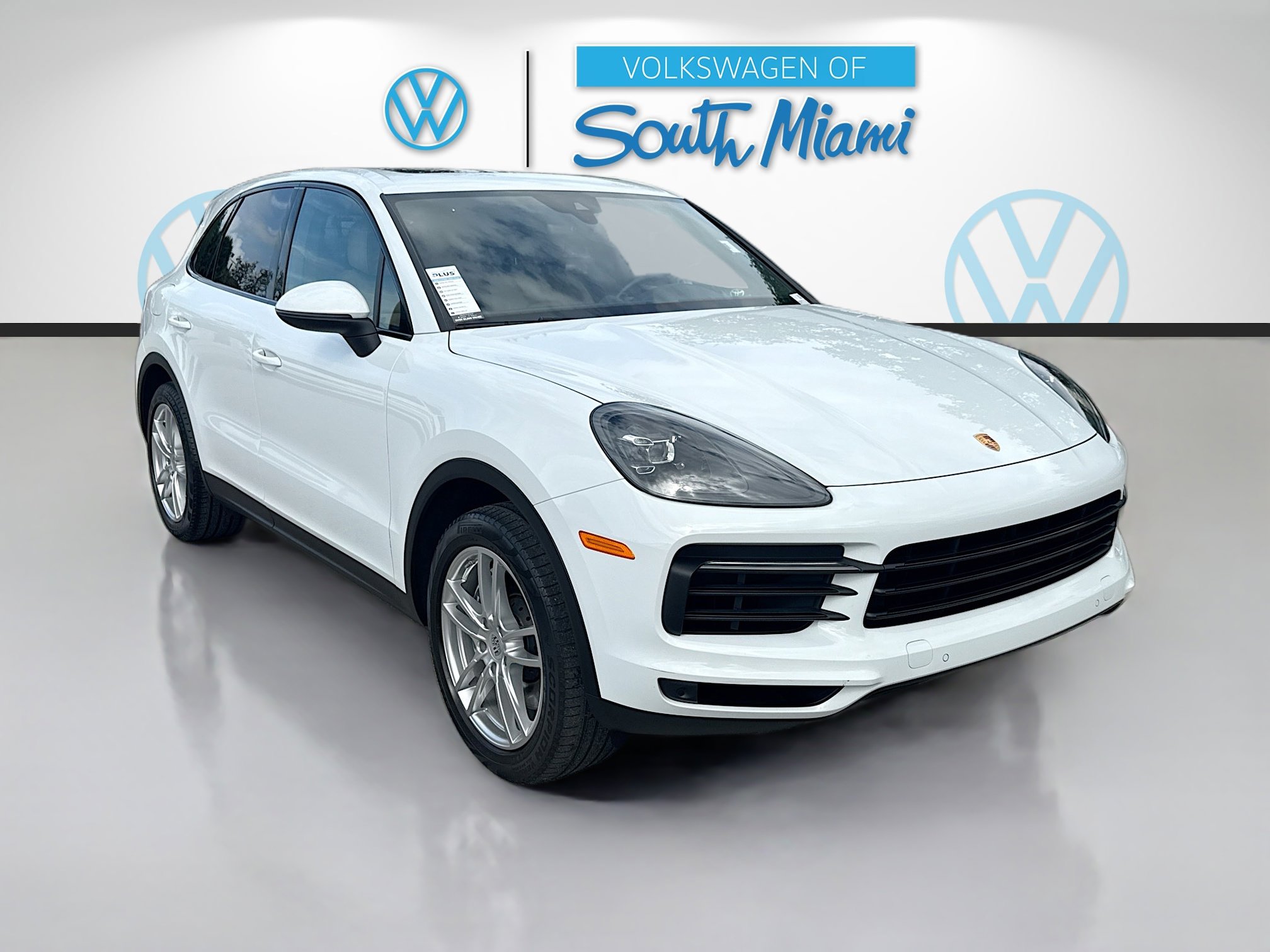 Used 2021 Porsche Cayenne AWD/4WD image 1
