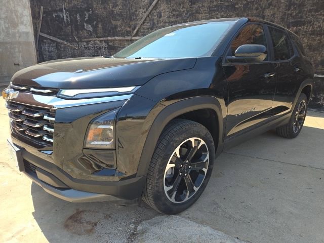 New 2025 Chevrolet Equinox LT image 1