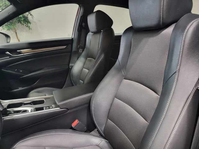Used 2020 Honda Accord Sport image 12