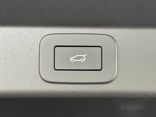 New 2026 Land Rover Range Rover Sport Dynamic SE AWD/4WD image 16