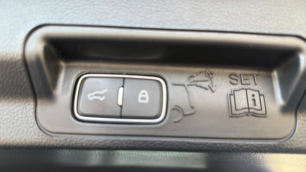 Used 2023 Ford Explorer Timberline image 19