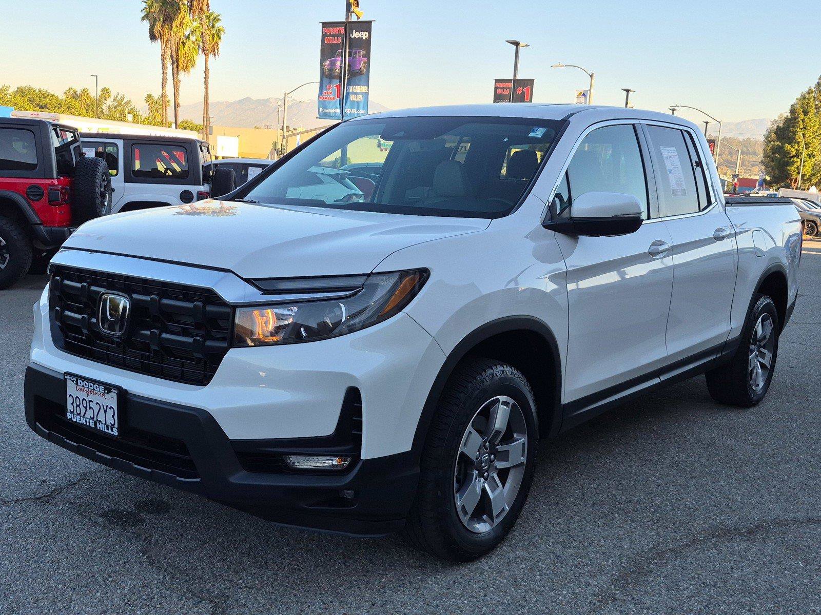 Used 2024 Honda Ridgeline RTL image 3