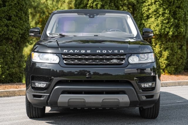 Used 2017 Land Rover Range Rover Sport SE AWD/4WD image 19