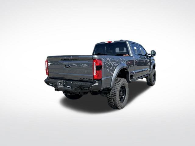 New 2026 Ford F250 Lariat w/ Black Appearance Package AWD/4WD image 9