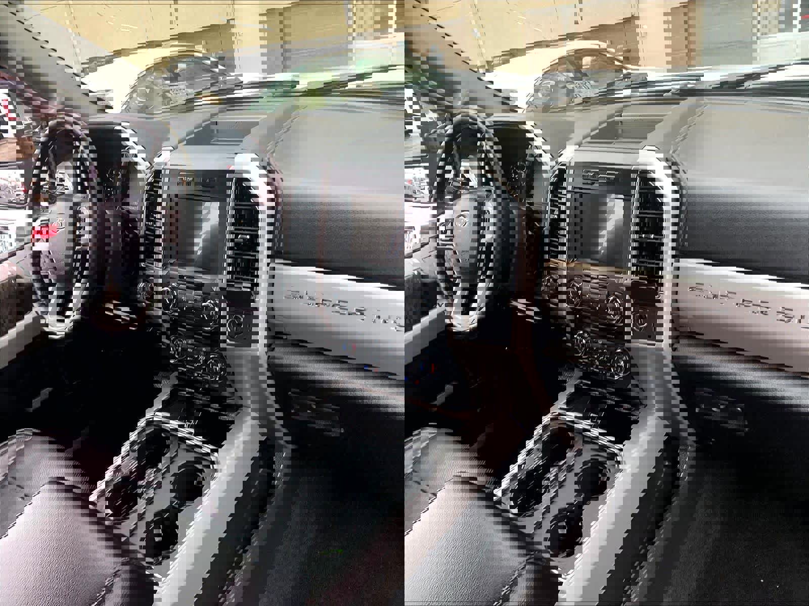 Used 2018 Ford F350 Lariat w/ Lariat Ultimate Package image 14